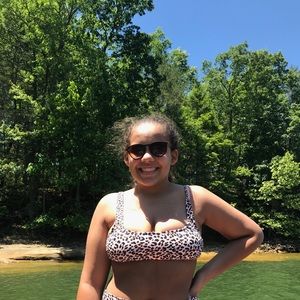 Meet your Posher, Payton